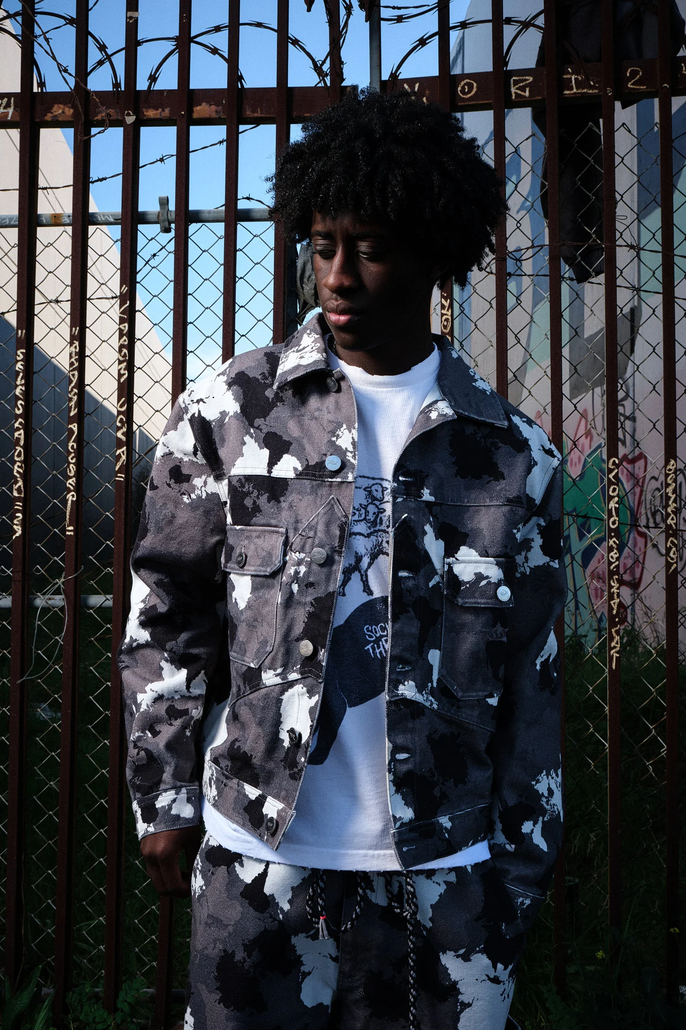 Star Camo Jacket - Image 6