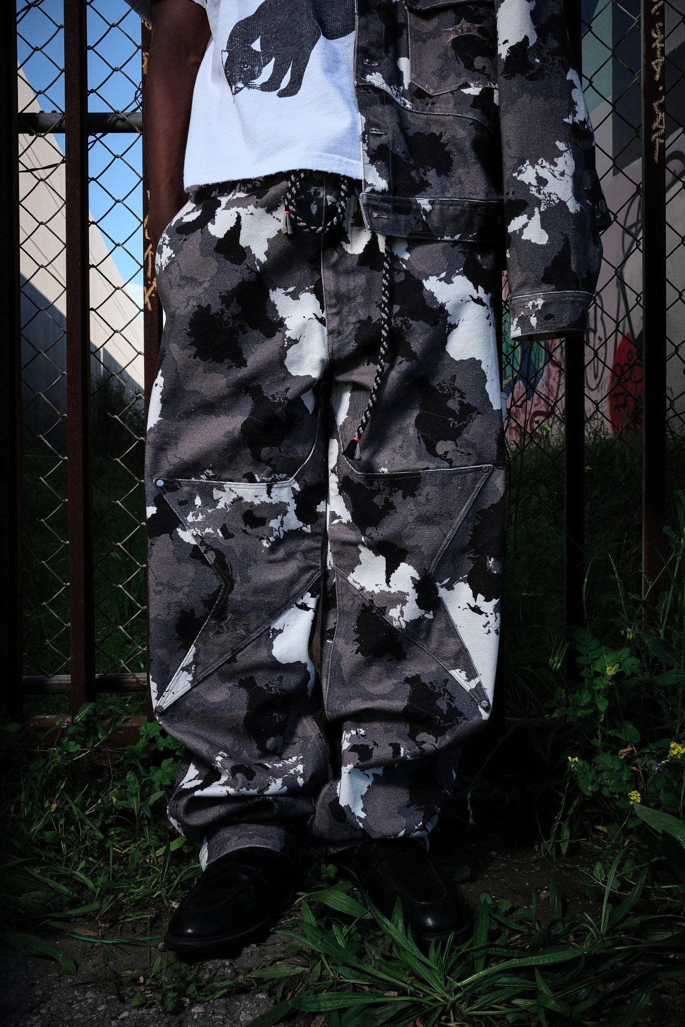 Star Camo Pants - Image 5